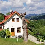 Vakantiehuis Charming House With Beautiful Landscape