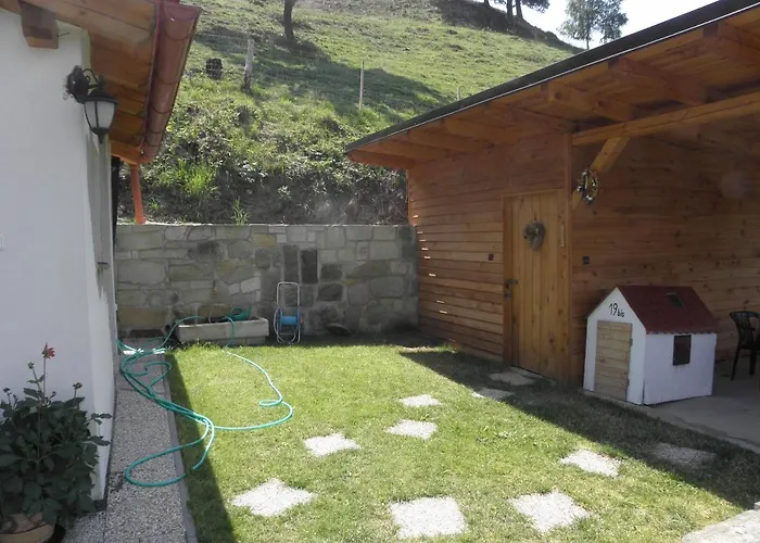 Charming House With Beautiful Landscape Frýdštejn