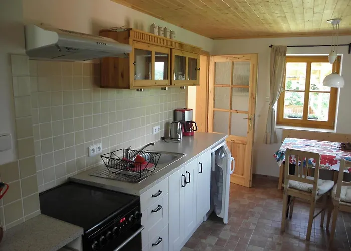 Vakantiehuis Charming House With Beautiful Landscape